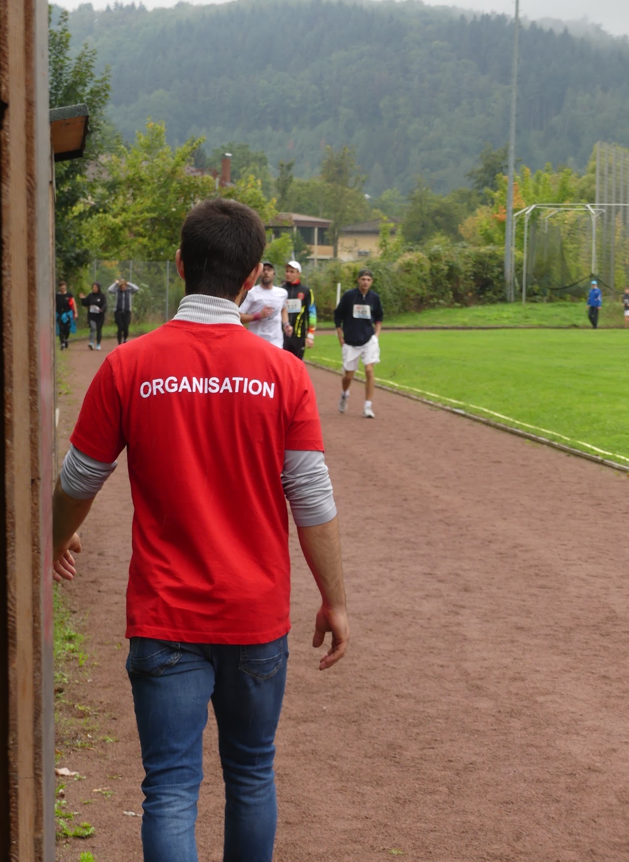 Bild vom 13. Benefizlauf im Jahr 2022. Dies ist das 325. Bild.